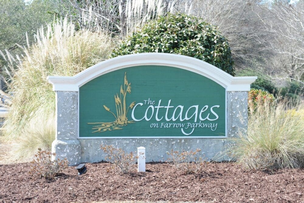 Cottages on Farrow Signage